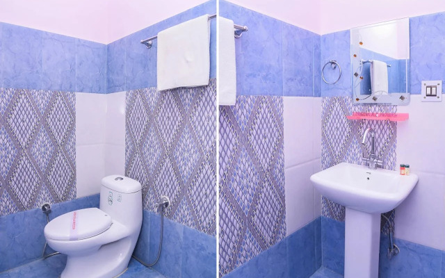 Hotel Mansarovar by OYO