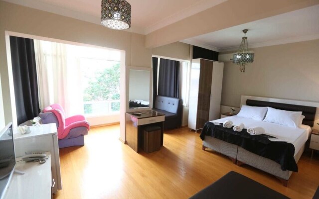 Sarah Suite