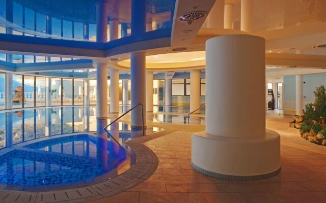 La Marquise Luxury Resort Complex