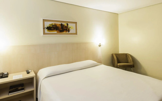 ibis Styles Belém Batista Campos