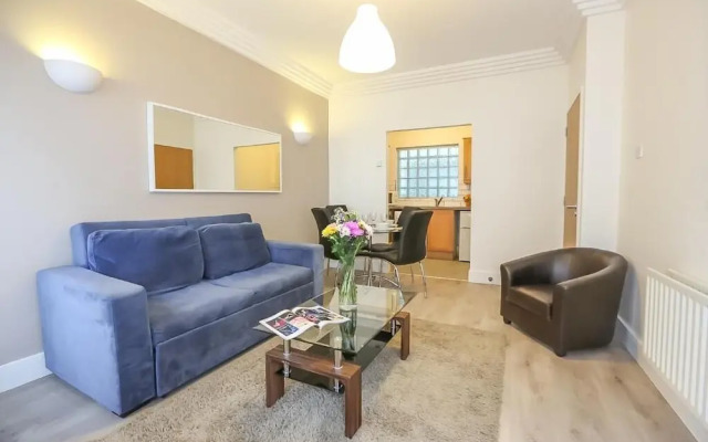 IFSC Townhouse Apartments