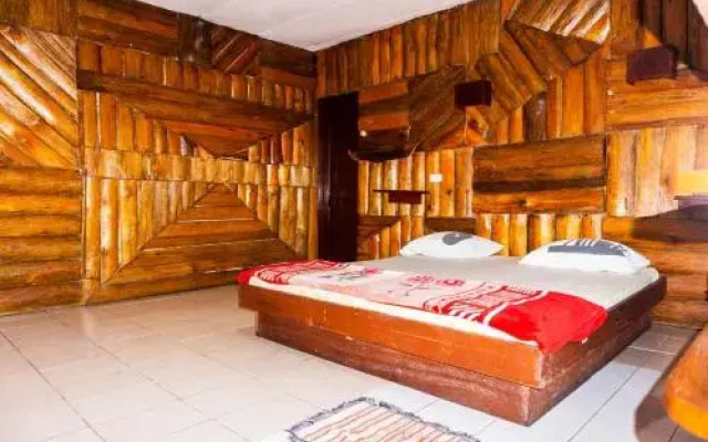 Reggae Guest House Tuktuk