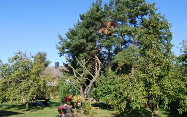 Ferienhaus mit Garten am Bodstedter Bodden