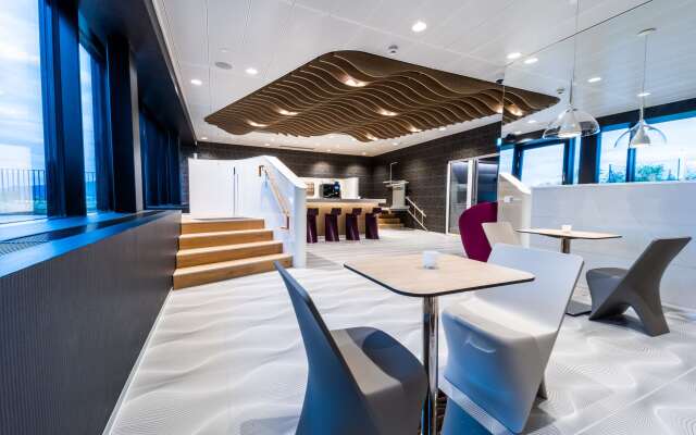 Prize by Radisson, Bern City