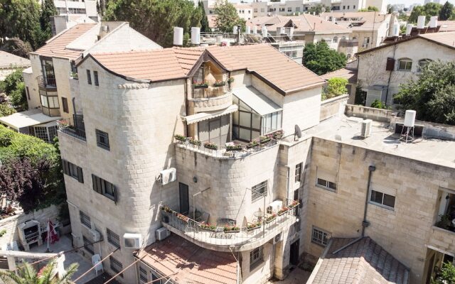 Luxury Triplex In Jerusalem Center