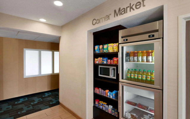 Fairfield Inn by Marriott