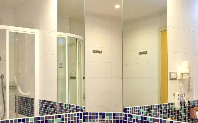 Holiday Inn Express Reggio Emilia by IHG
