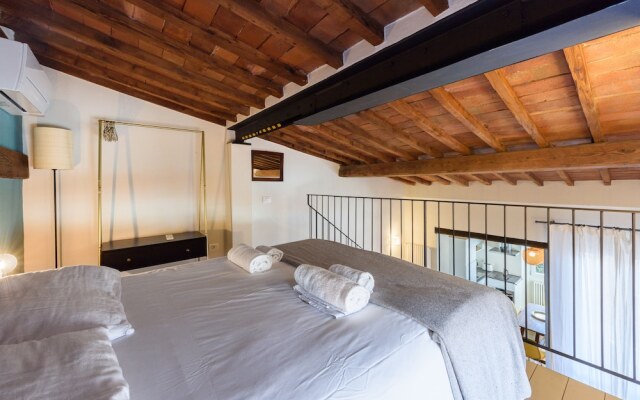 Terrace on the roof by Mmega