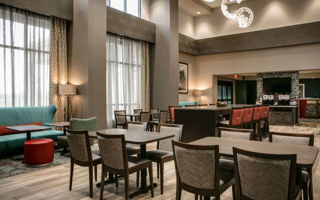 Hampton Inn Wichita Northwest