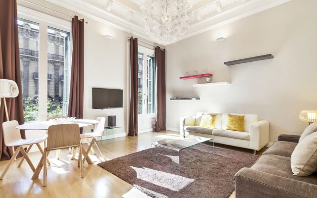 Uma Suites Luxury Downtown