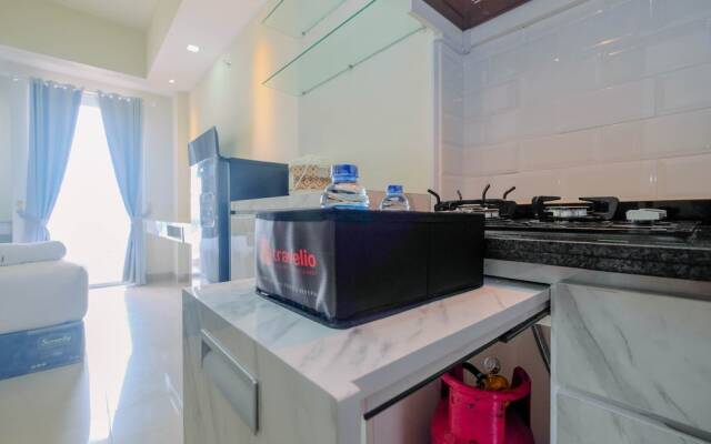 Cozy and Minimalist Studio Apartment @ Mustika Golf Residence