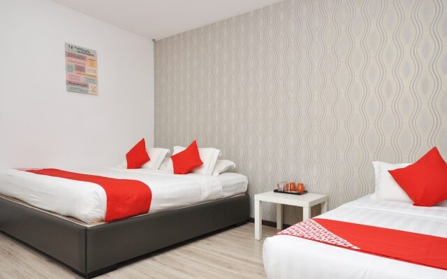 OYO 886 ADA Hotel & Apartment