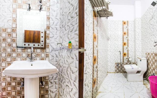 FabExpress White Palace