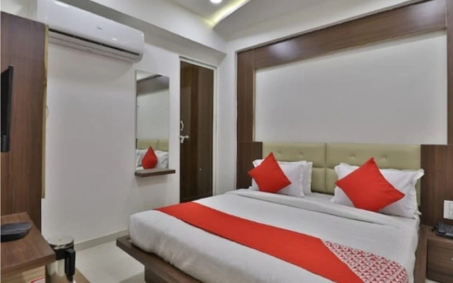 Hotel Dev Palace