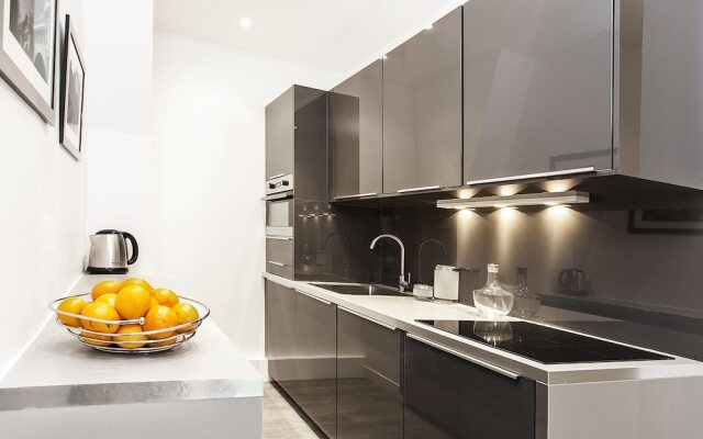 Luxury 2BR Gr-Boulevards I by Livinparis