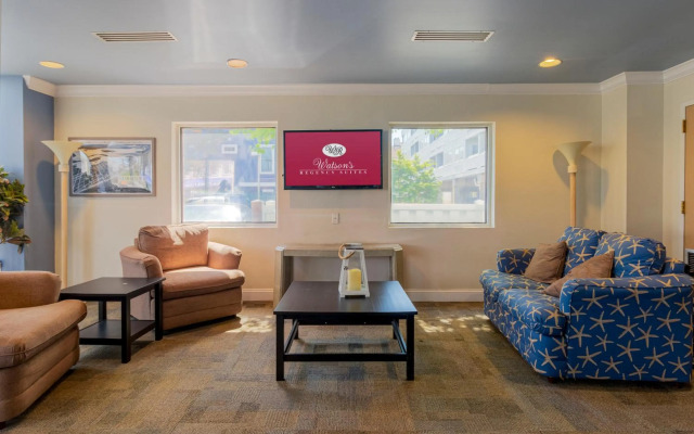 Watson's Regency Suites