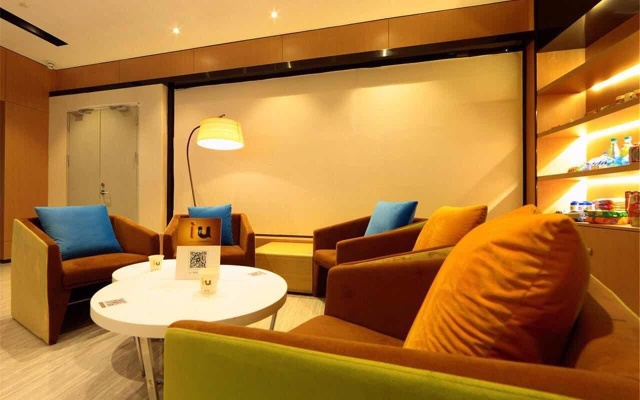 IU Hotel Guangzhou Sports Center Lin He West Metro Branch – Guest Rooms – Guangzhou