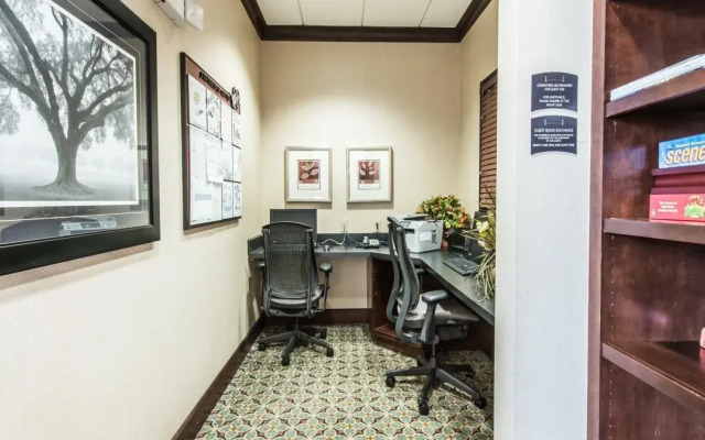 Staybridge Suites Wilmington E by IHG