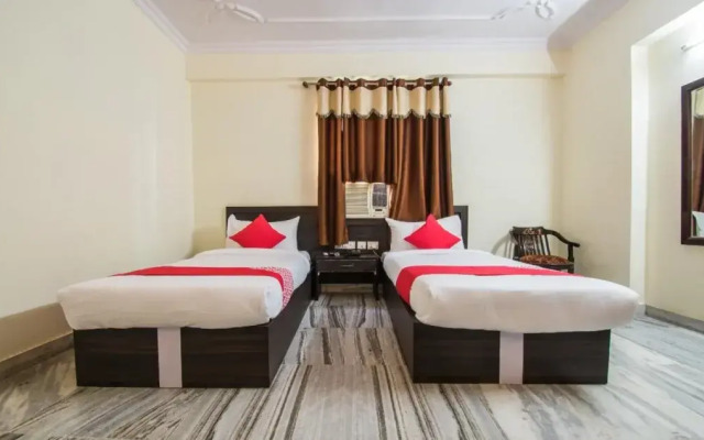 OYO Flagship 24088 Hotel City Centre
