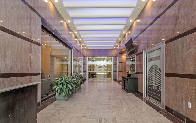 Luxury 1BR Condos in California Building