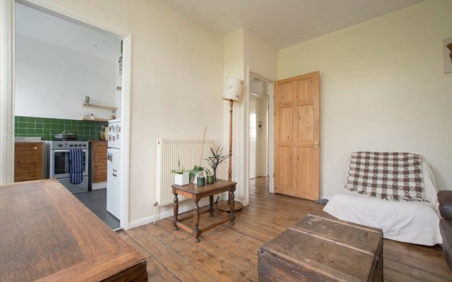 Bright Flat With Hackney Park Views