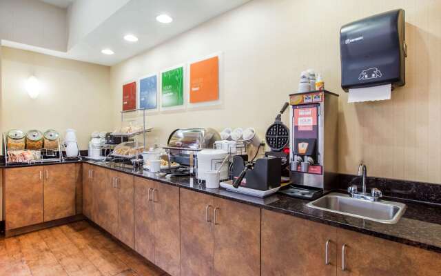 Brunswick Suites Golden Isles