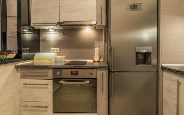 FM Deluxe 1-BDR Apartment with Limited Access - Lozenetz