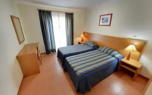 Apartamentos Turisticos Vila Praia