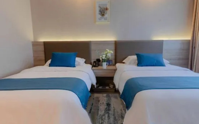 Licheng Heyi Hotel (Changsha Wuyi Square IFS International Financial Center)