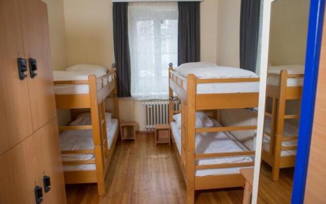 YoHo - International Youth Hostel