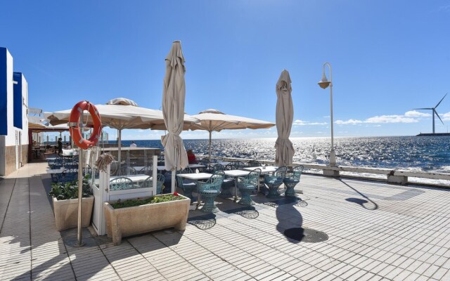 Modern and New Apartment in Arinaga Playa 2B
