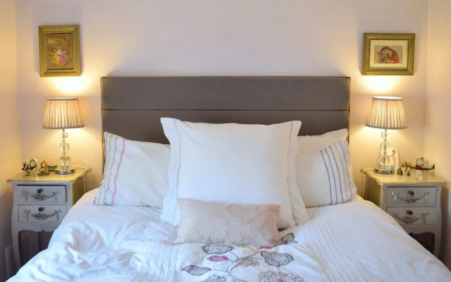 Whitechapel Modern Studio Flat