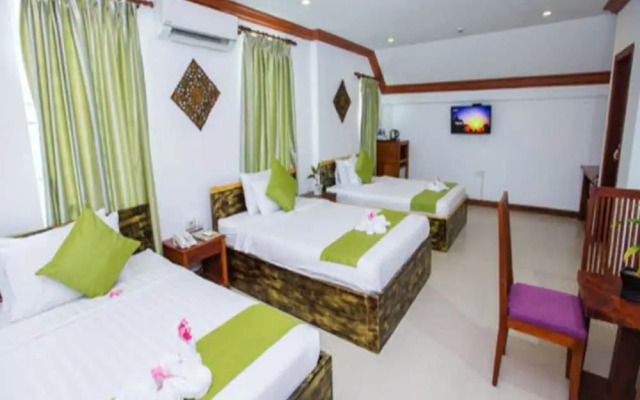 Lemongrass & Ginger Hotel