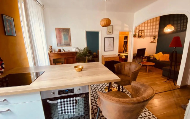 Palais Longchamps, T2 côté cour