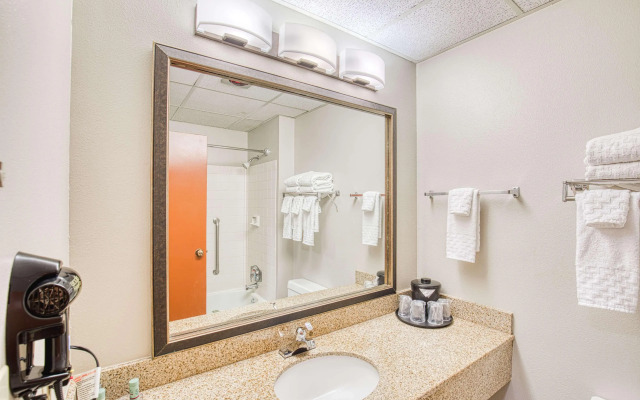 Best Western Green Valley Inn
