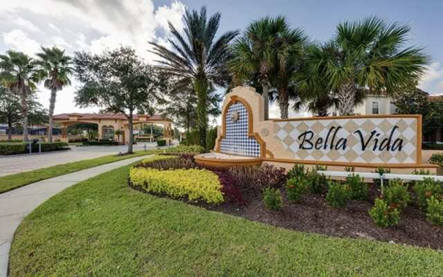 Roomy Town Home, Mickey-themed Bedroom! #4bv550