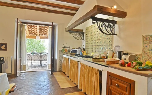 Villa Ciliegio 8 in Cefal