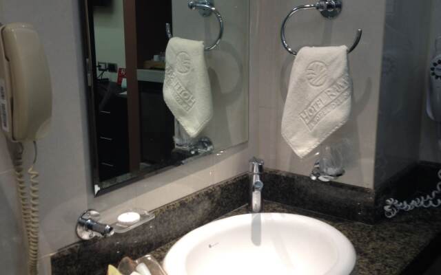 Hotel Ramada