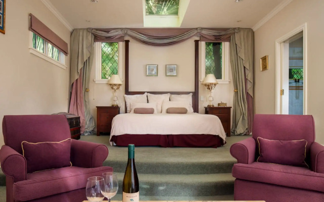 Greenmantle Estate Hotel