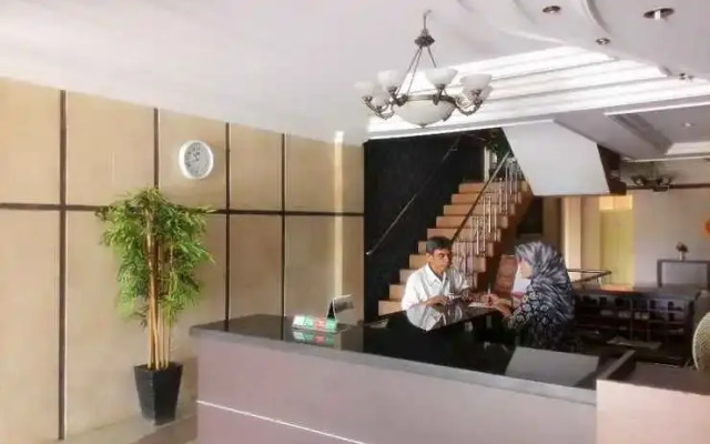 Hotel Tiara Surya Syariah