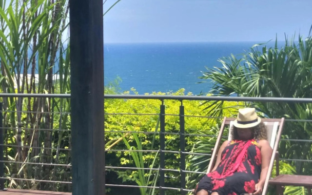 Suite INDIGO JACUZZI PRIVE PISCINE VUE MER acces cuisine laverie