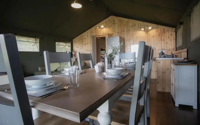 Worms Head - Safari Glamping Tent - Llangennith