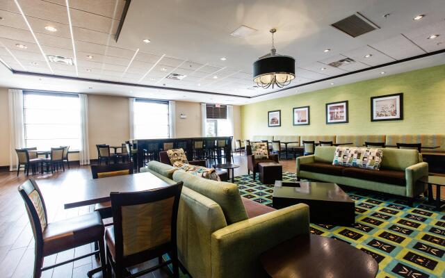 Holiday Inn Express & Suites Spruce Grove - Stony Plain by IHG