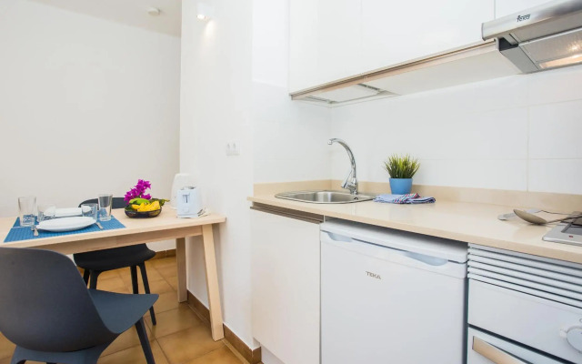 Apartamentos Los Tulipanes