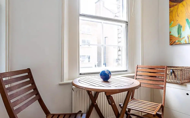 Farringdon Leo Loft