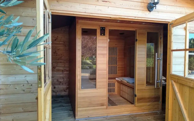 Physionatural Wellness Center - Adults Only