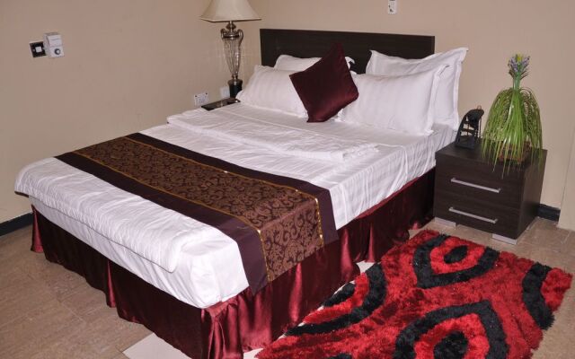 Downtown Hotel