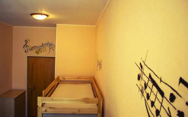 Apartments on Italianskaya 11