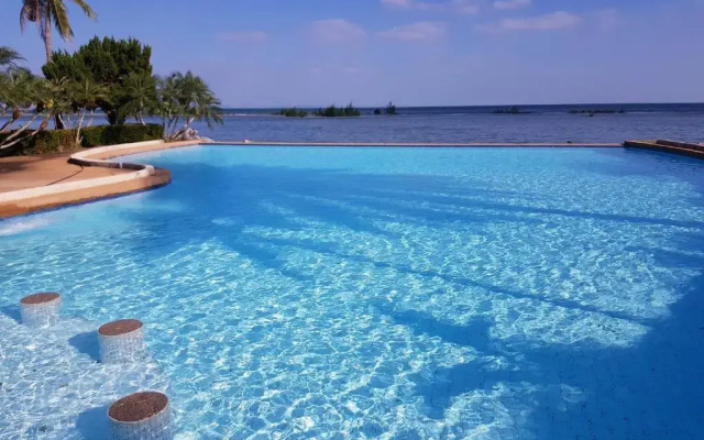 F16 Rock Garden Beach Resort Rayong