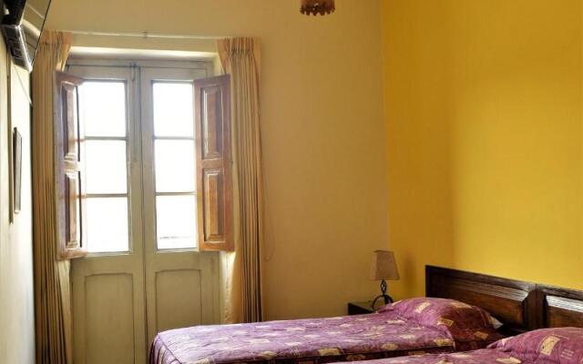 Las Mercedes Hostal Residencial